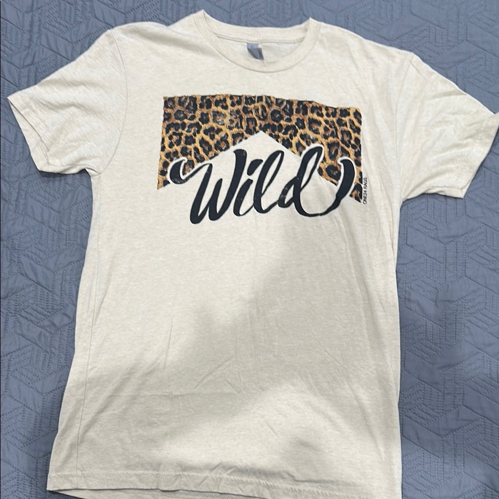 Wild Graphic T-Shirt - Cream